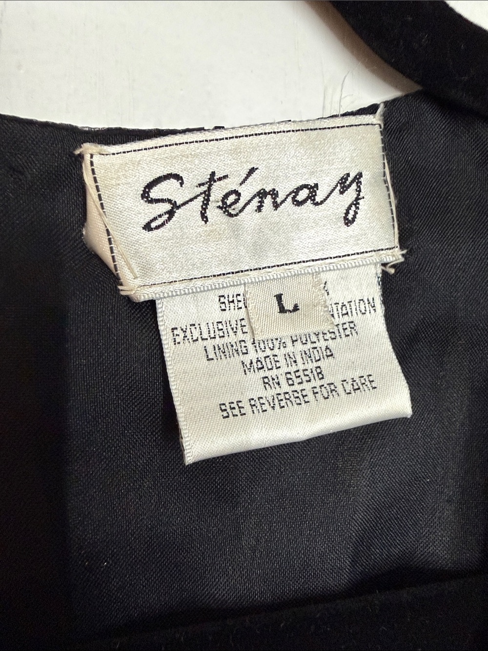 St. John Black & Gold Open-Front Patterned Jacket 22” pit to pit - Picture 4 of 4